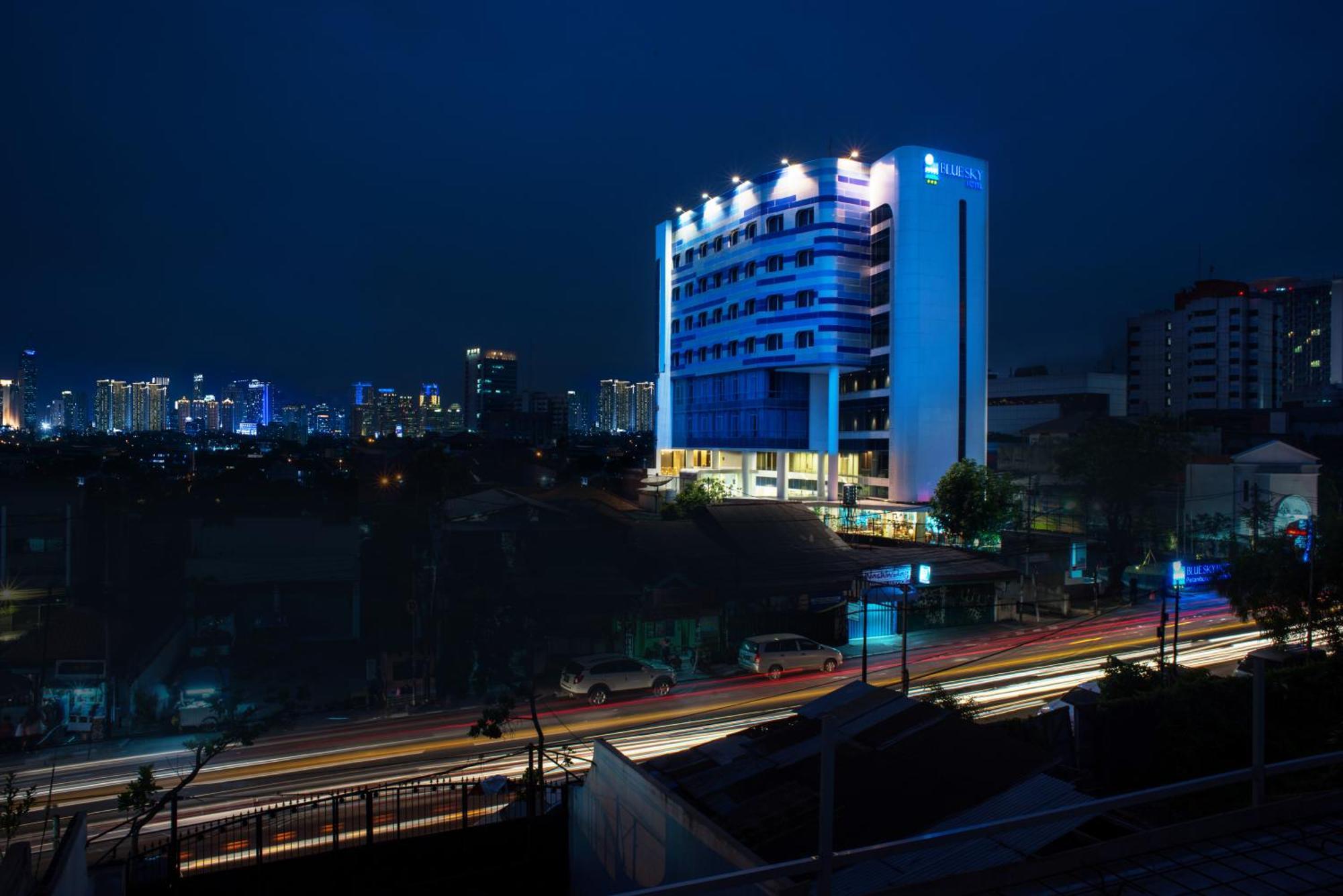 Blue Sky Hotel Petamburan Jacarta Exterior foto